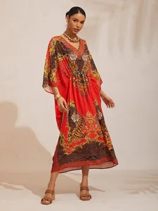 caftan-fronce-en-mousseline-fluide-scarl-rouge-1