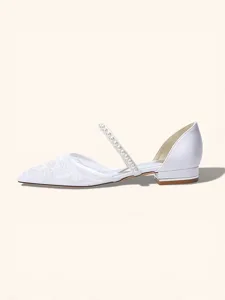 chaussures-de-mariee-plates-elegantes-et-default-15