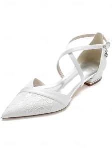 chaussures-plates-bleu-marine-pour-femme-blanche-14