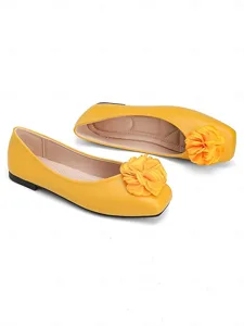 chaussures-plates-fleuries-jaune-moutard-default-9