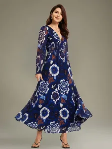 elegantes-maxikleid-aus-chiffon-mit-flor-default-3