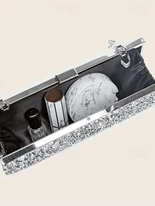 ensemble-de-bijoux-et-pochette-en-strass-default-6