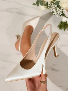 escarpins-a-bride-arriere-en-satin-champ-default-2