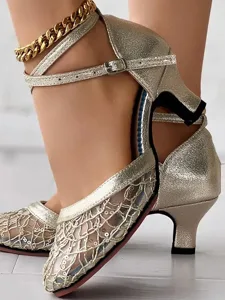 escarpins-a-bride-en-t-en-resille-doree-default-2