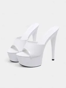 escarpins-a-talons-hauts-en-cuir-verni-r-blanche-15