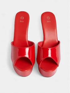 escarpins-a-talons-hauts-en-cuir-verni-r-default-12