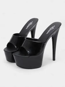 escarpins-a-talons-hauts-en-cuir-verni-r-noir-13