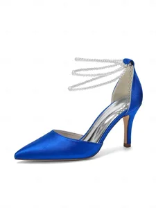escarpins-argentes-en-satin-a-bout-point-bleu-roi-10