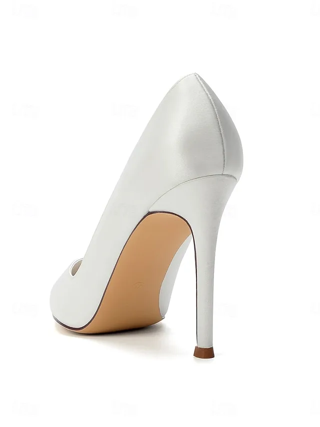 escarpins-bleu-marine-a-talons-aiguilles-default-10