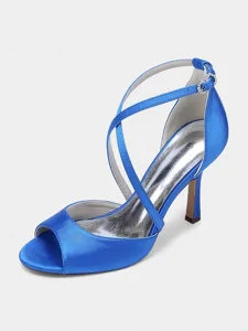 escarpins-de-mariee-blancs-en-satin-pour-bleu-12