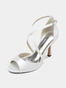 escarpins-de-mariee-blancs-en-satin-pour-ivoire-18