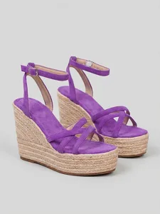espadrilles-compensees-noires-a-brides-p-violet-12