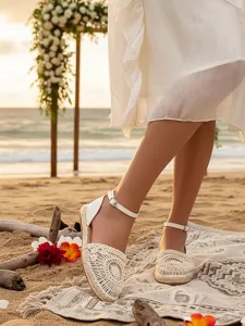 espadrilles-plates-blanches-en-dentelle-default-4