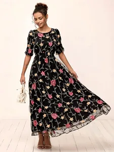 femme-robe-maxi-robe-noire-robe-trapeze-default-11
