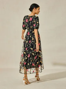 femme-robe-maxi-robe-noire-robe-trapeze-default-3