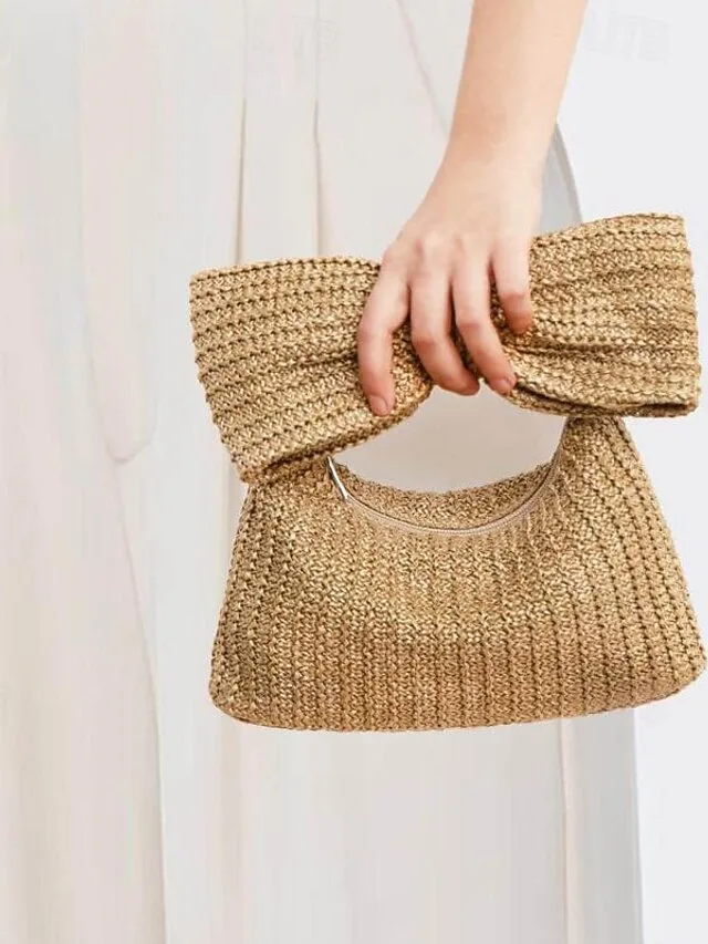 femme-sac-a-main-mini-sac-de-poignet-pai-default-4