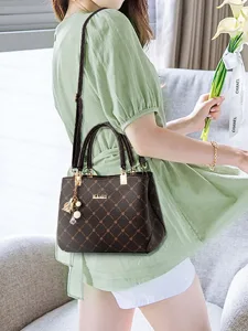 femme-sac-a-main-sac-bandouliere-sac-d-e-default-4