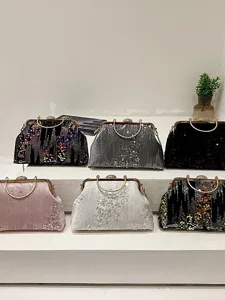 femme-sac-a-main-sac-dome-pochettes-synt-default-15