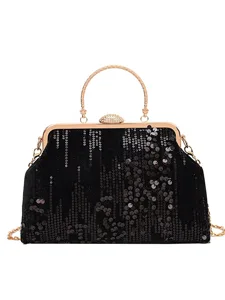 femme-sac-a-main-sac-dome-pochettes-synt-noir-3