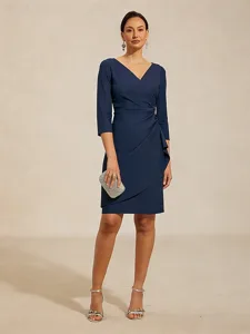 femmes-mini-robe-robe-fourreau-robe-port-bleu-marine-1