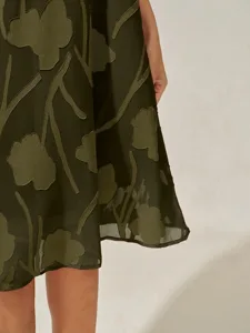 femmes-robe-longueur-genou-robe-en-chiff-default-22