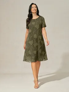 femmes-robe-longueur-genou-robe-en-chiff-olive-1