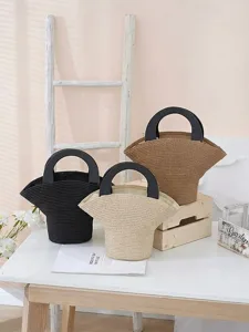 grand-sac-a-main-en-paille-tressee-pour-default-7