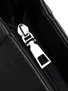 grand-sac-fourre-tout-en-similicuir-noir-default-4
