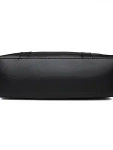 grand-sac-fourre-tout-en-similicuir-noir-default-6