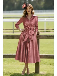 ligne-a-longueur-the-robe-de-derby-robe-rose-poussiereuse-1