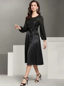 ligne-a-mi-long-robe-en-satin-robe-noire-default-2