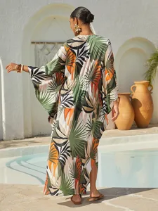 maxikleid-aus-satin-mit-tropischem-pflan-default-4