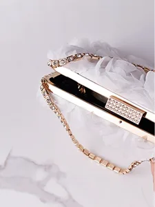 pochette-de-soiree-elegante-pour-femme-o-default-11