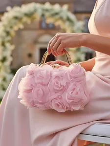 pochette-de-soiree-fleurie-pour-femme-av-default-1