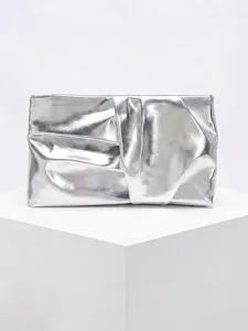 pochette-de-soiree-plissee-en-similicuir-argent-13
