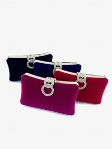 pochette-elegante-en-velours-bleu-pour-f-default-4