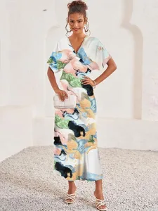 robe-d-invite-de-mariage-pour-femme-eleg-default-9