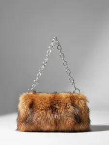 sac-a-main-a-chaine-en-fausse-fourrure-p-marron-14