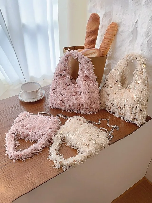 sac-a-main-en-fausse-fourrure-a-paillett-default-7