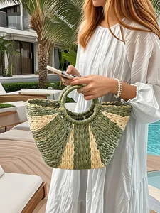 sac-de-plage-elegant-en-paille-tressee-p-default-10