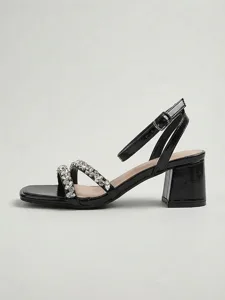 sandales-a-brides-argentees-a-strass-pou-noir-9