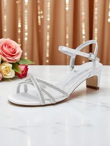 sandales-a-brides-strass-pour-la-mere-de-ivoire-18