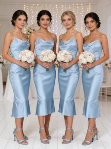 sandales-a-petits-talons-en-satin-bleu-c-default-2