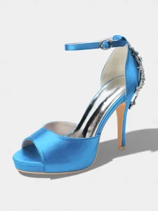 sandales-a-talons-aiguilles-en-satin-ivo-bleu-ciel-23