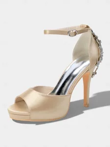 sandales-a-talons-aiguilles-en-satin-ivo-champagne-24