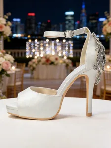 sandales-a-talons-aiguilles-en-satin-ivo-default-3
