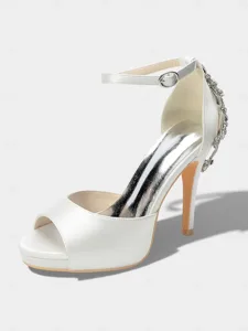 sandales-a-talons-aiguilles-en-satin-ivo-ivoire-25