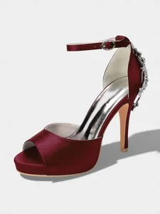 sandales-a-talons-aiguilles-en-satin-ivo-rouge-bordeaux-15