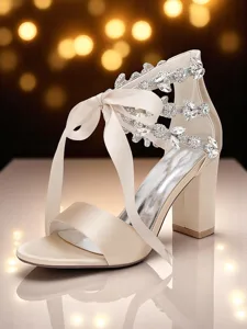 sandales-a-talons-carres-et-bout-ouvert-default-1