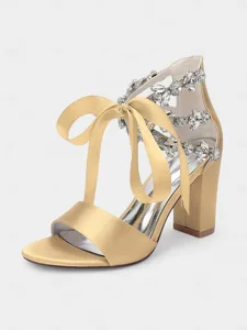 sandales-a-talons-carres-et-bout-ouvert-doree-14